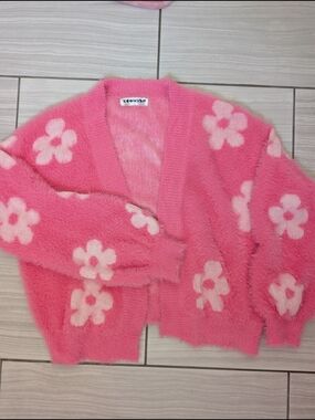 Ecowish Pink Floral Fuzzy Cardigan Sweater